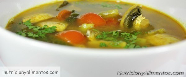 sopa de col y curry